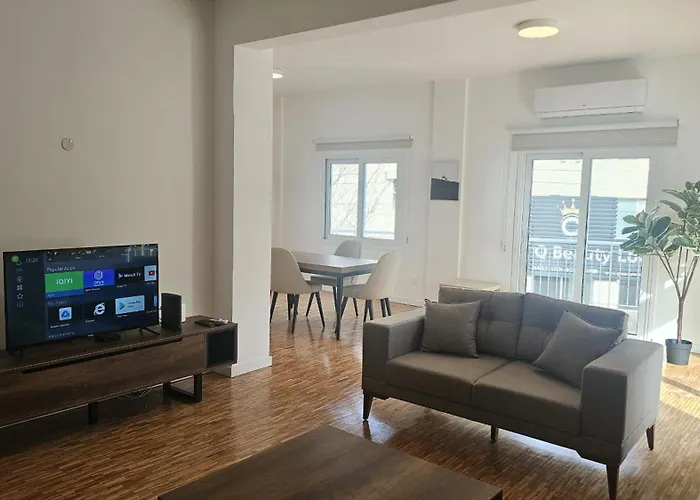 アパート Hydra Comfort